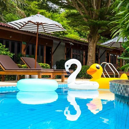 Phuket Siam Villas - SHA PLUS Chalong Bagian luar foto