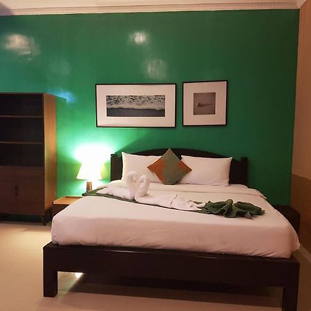 Phuket Siam Villas - SHA PLUS Chalong Bagian luar foto