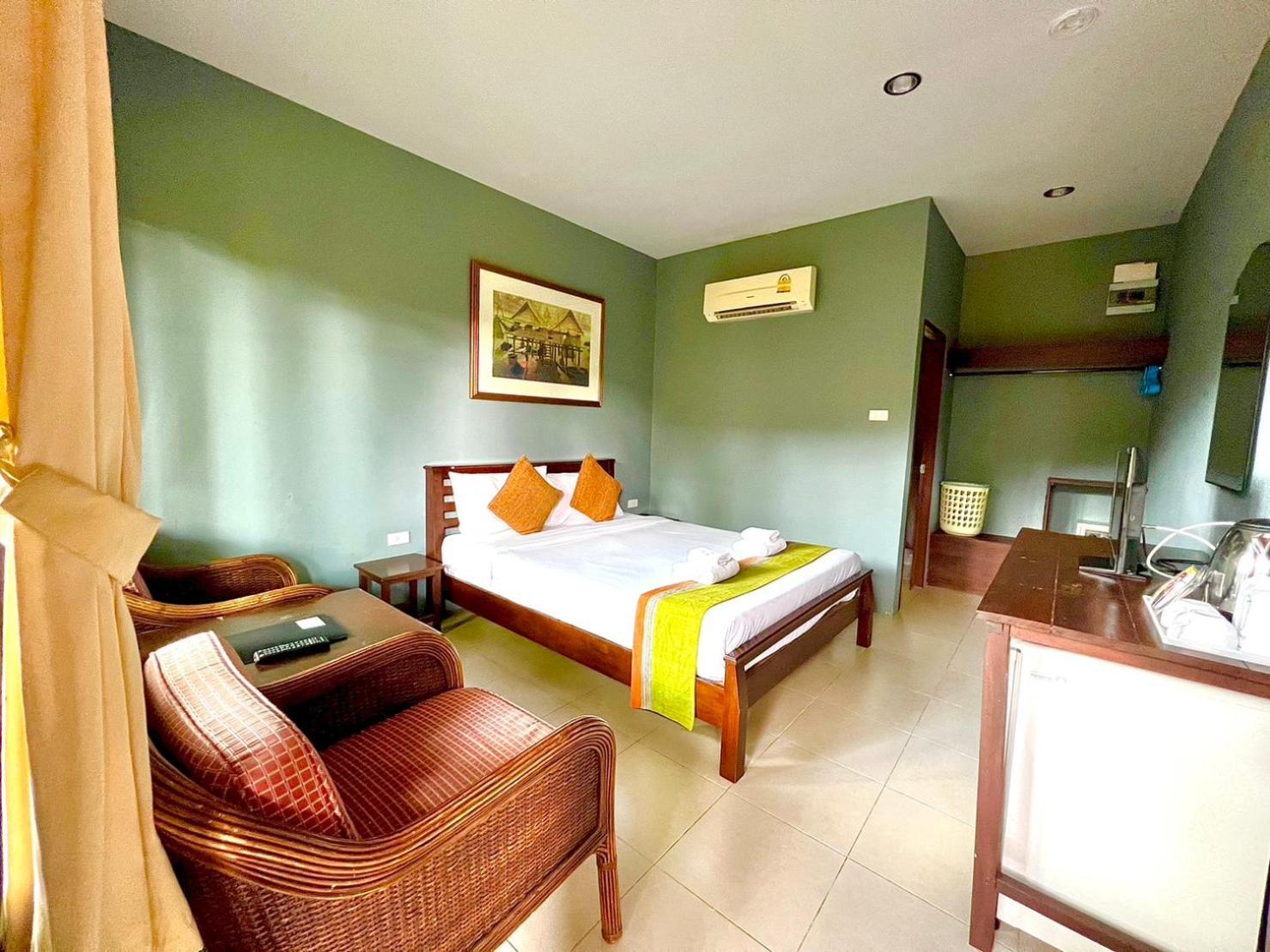 Phuket Siam Villas - SHA PLUS Chalong Bagian luar foto