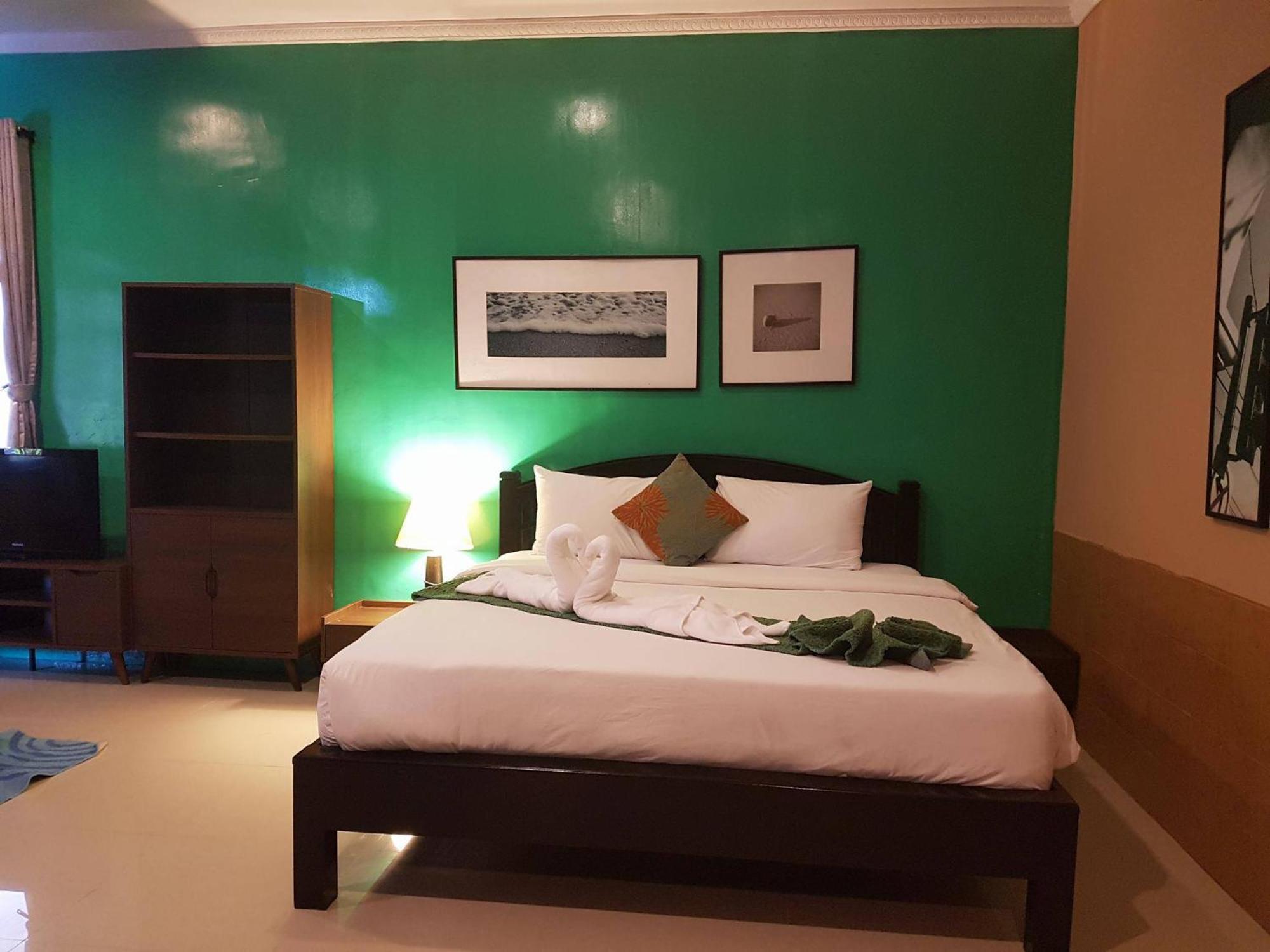 Phuket Siam Villas - SHA PLUS Chalong Bagian luar foto