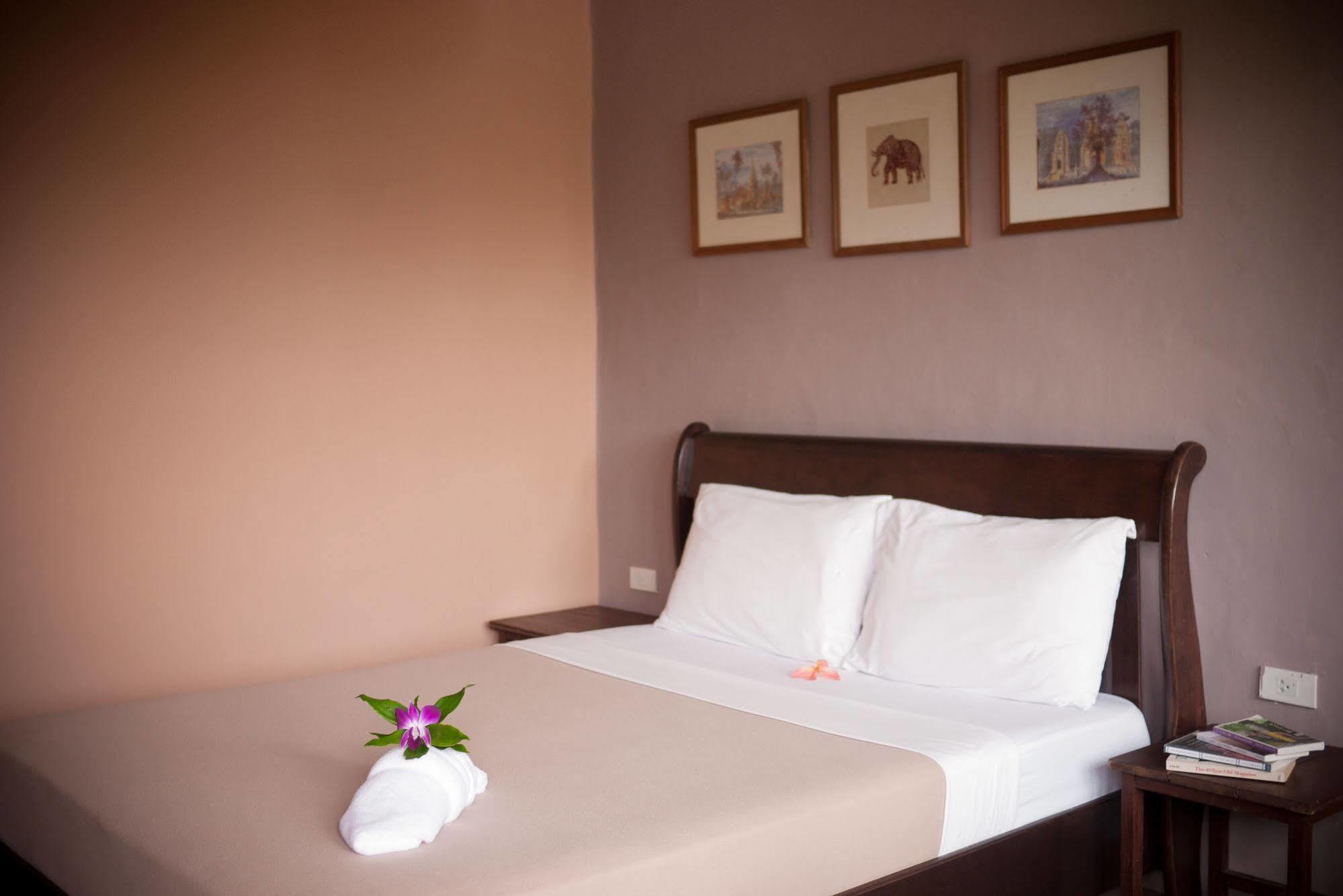Phuket Siam Villas - SHA PLUS Chalong Bagian luar foto