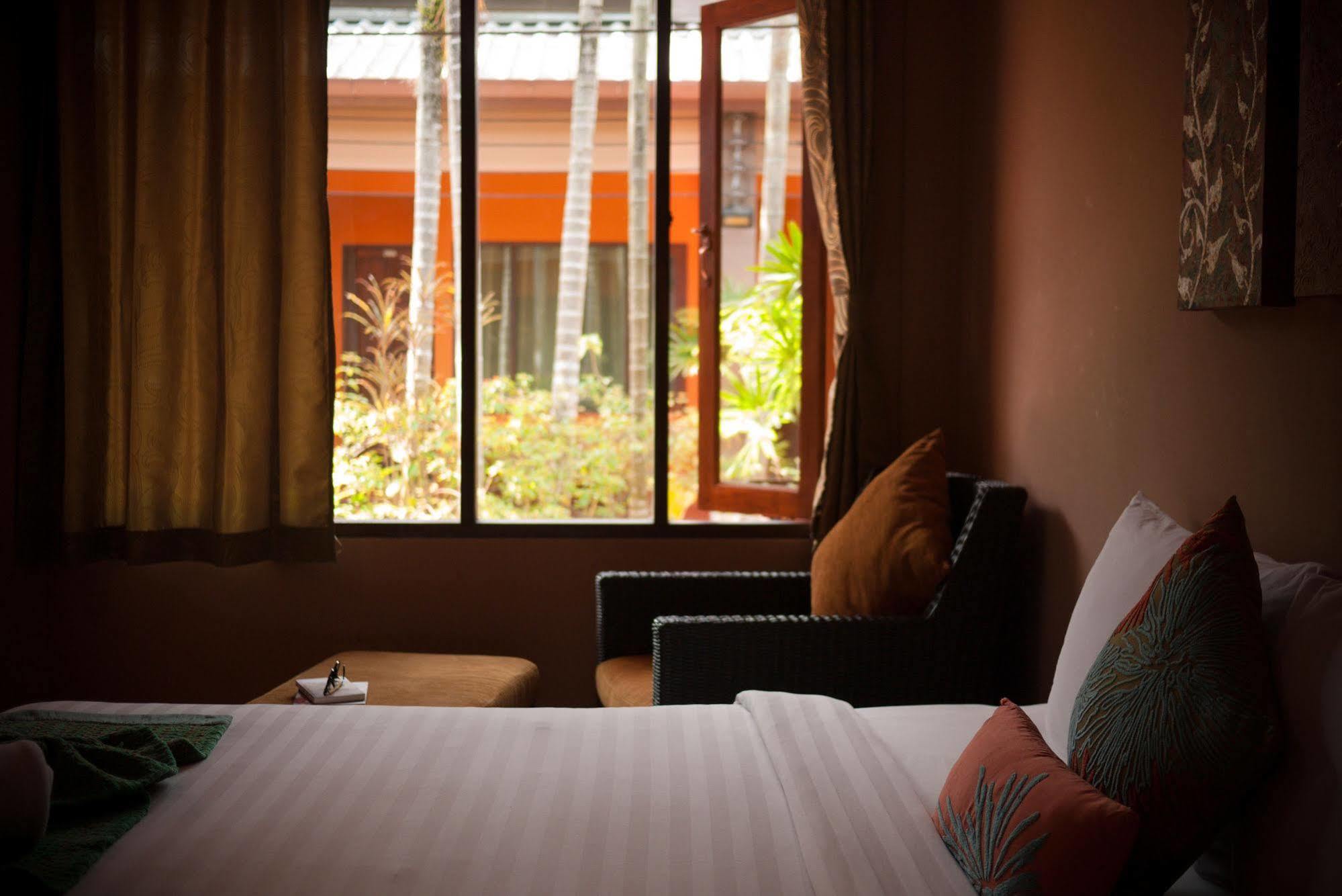 Phuket Siam Villas - SHA PLUS Chalong Bagian luar foto