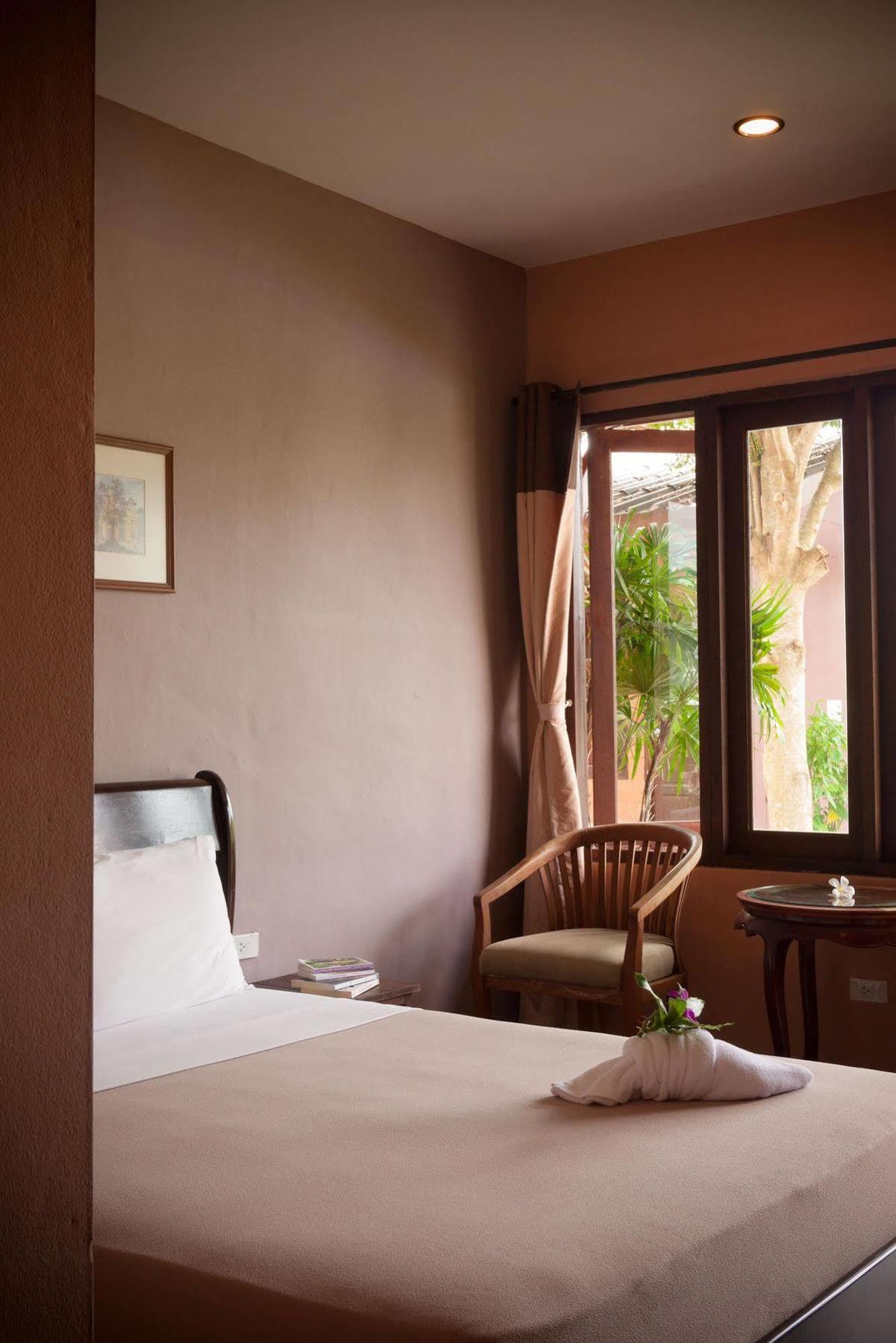 Phuket Siam Villas - SHA PLUS Chalong Bagian luar foto